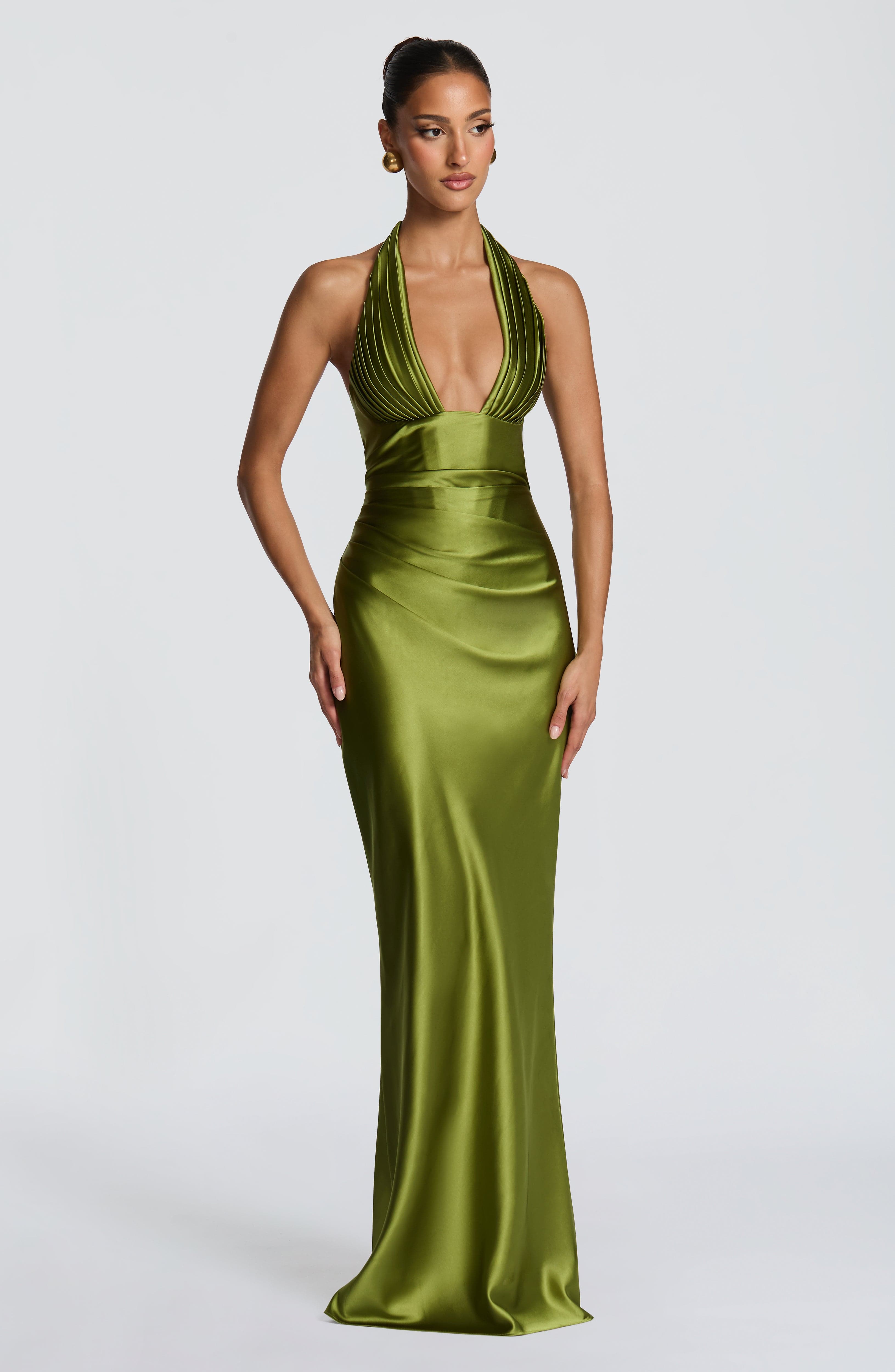 Noctéra Elegance Gown