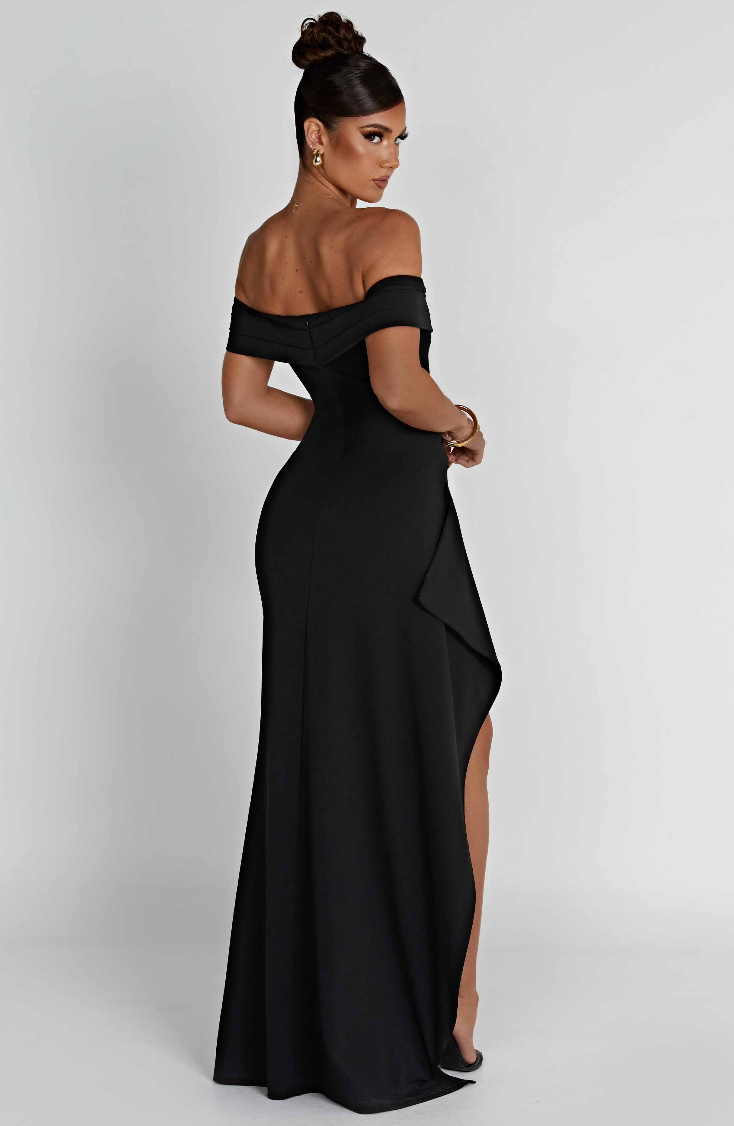Amélisse Elegance Dress
