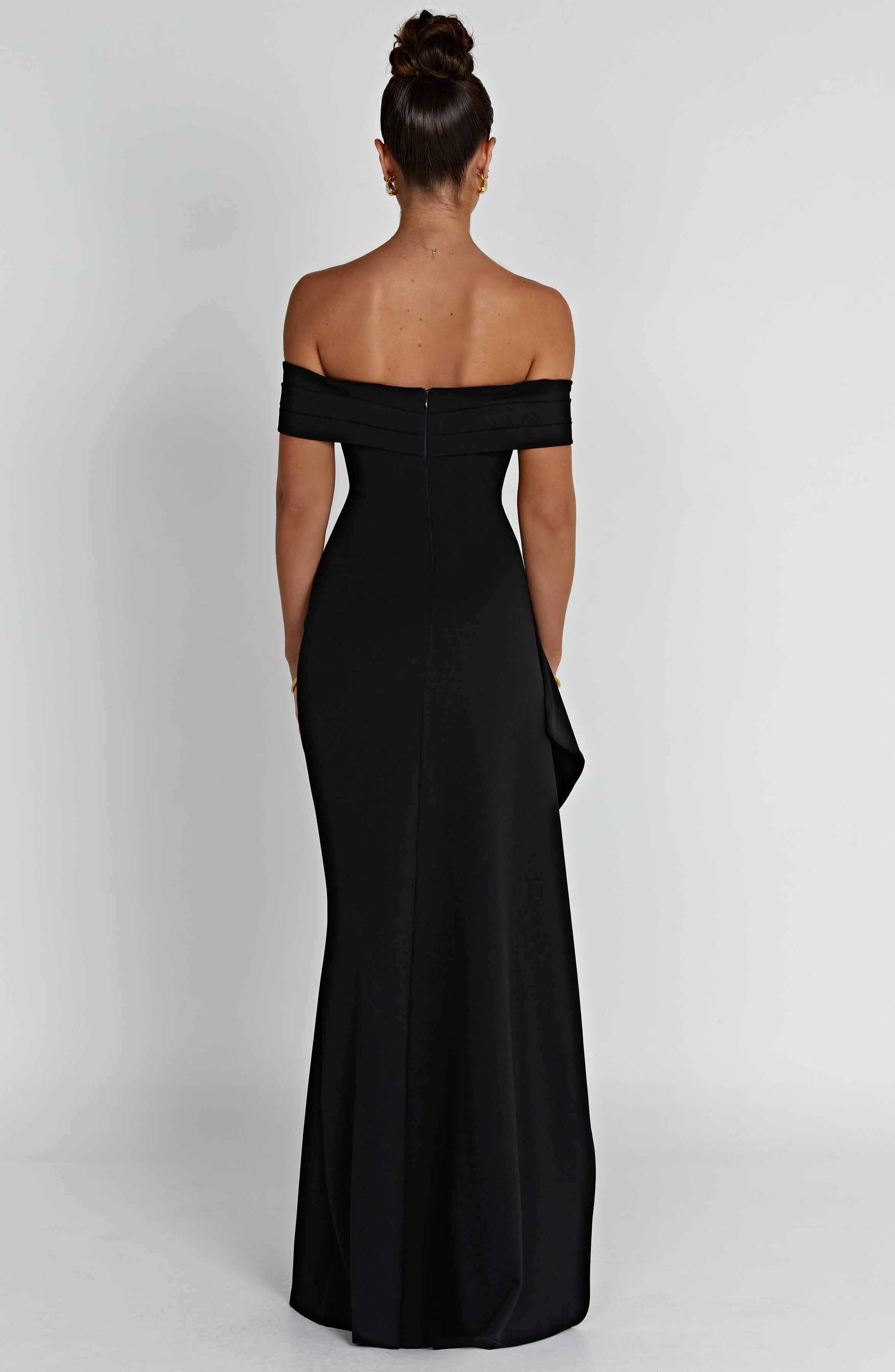 Amélisse Elegance Dress