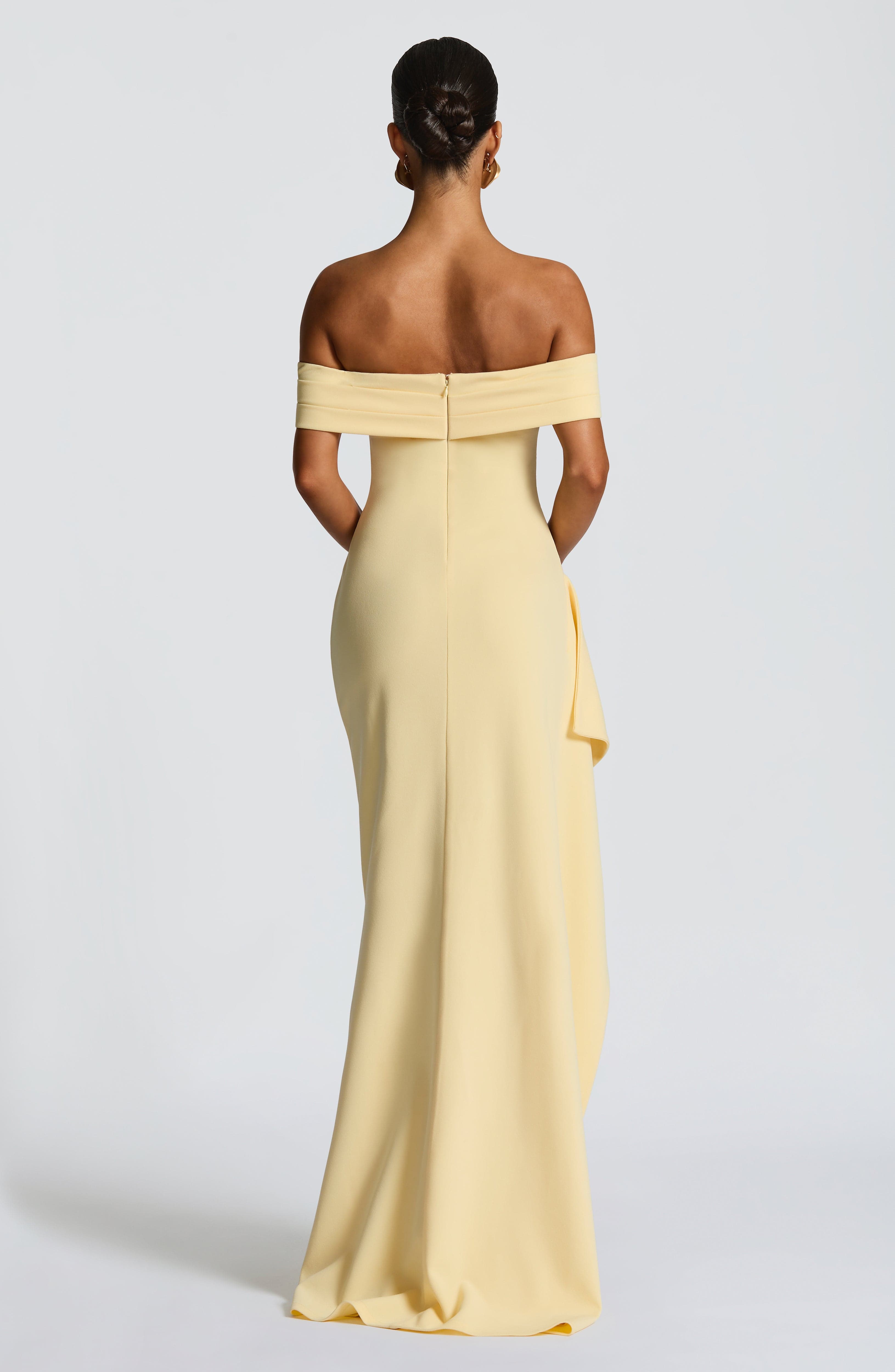 Amélisse Elegance Dress